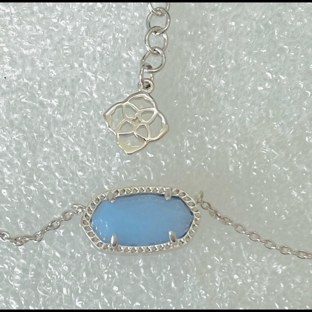 Kendra Scott Elisa Blue Glowing stone necklace in Silver color - Picture 3 of 6